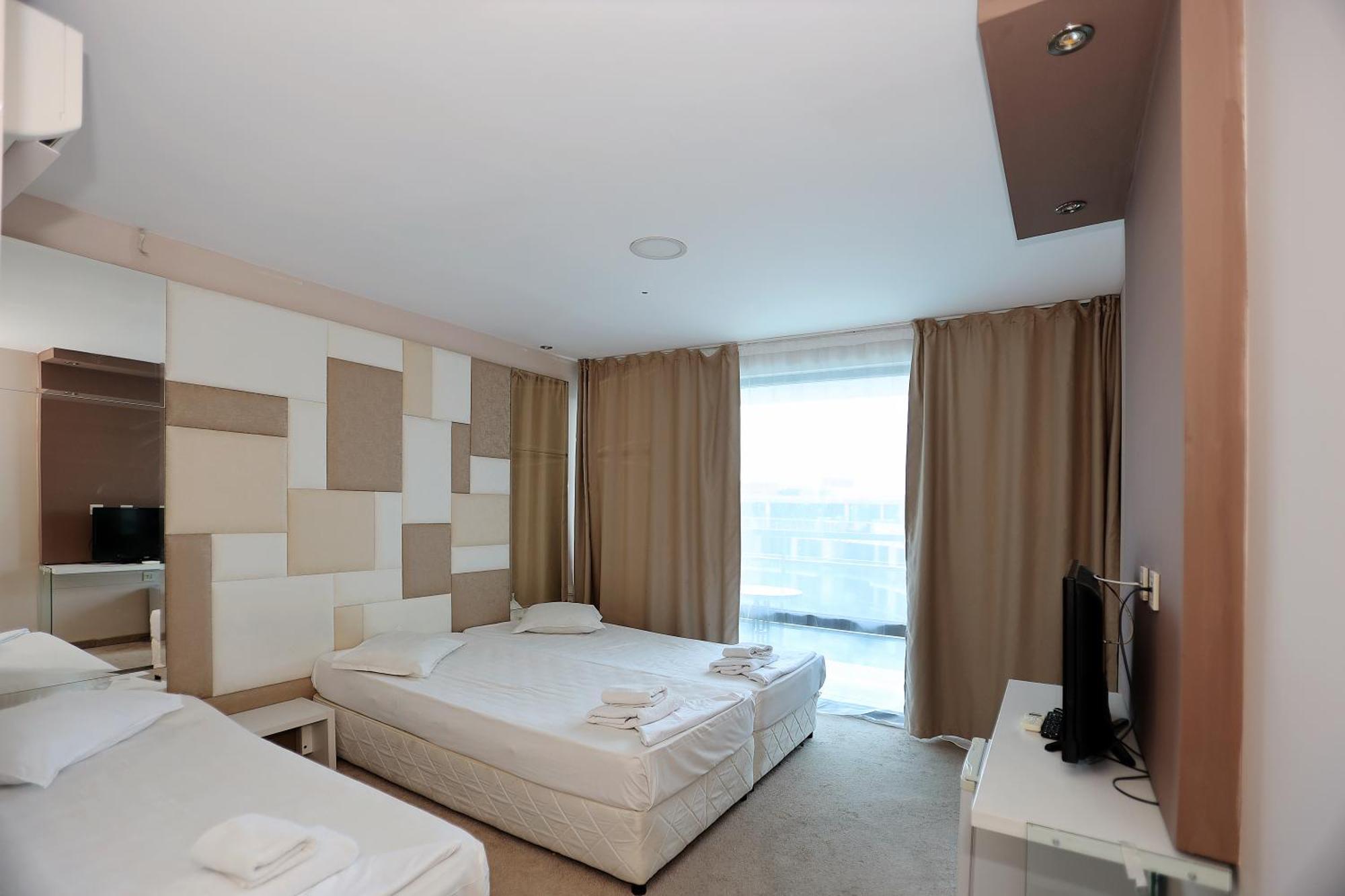 Riviera Blue Hotel Slăntjev Brjag Exteriör bild