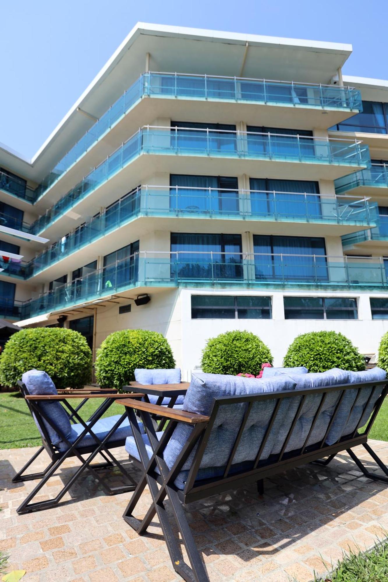 Riviera Blue Hotel Slăntjev Brjag Exteriör bild