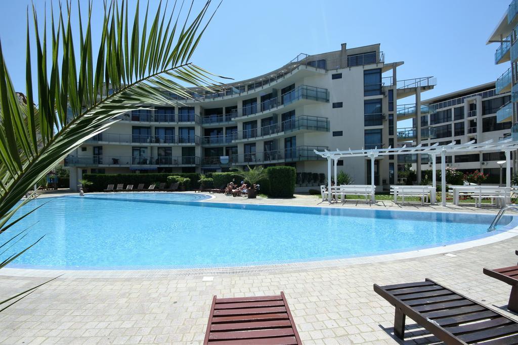 Riviera Blue Hotel Slăntjev Brjag Exteriör bild
