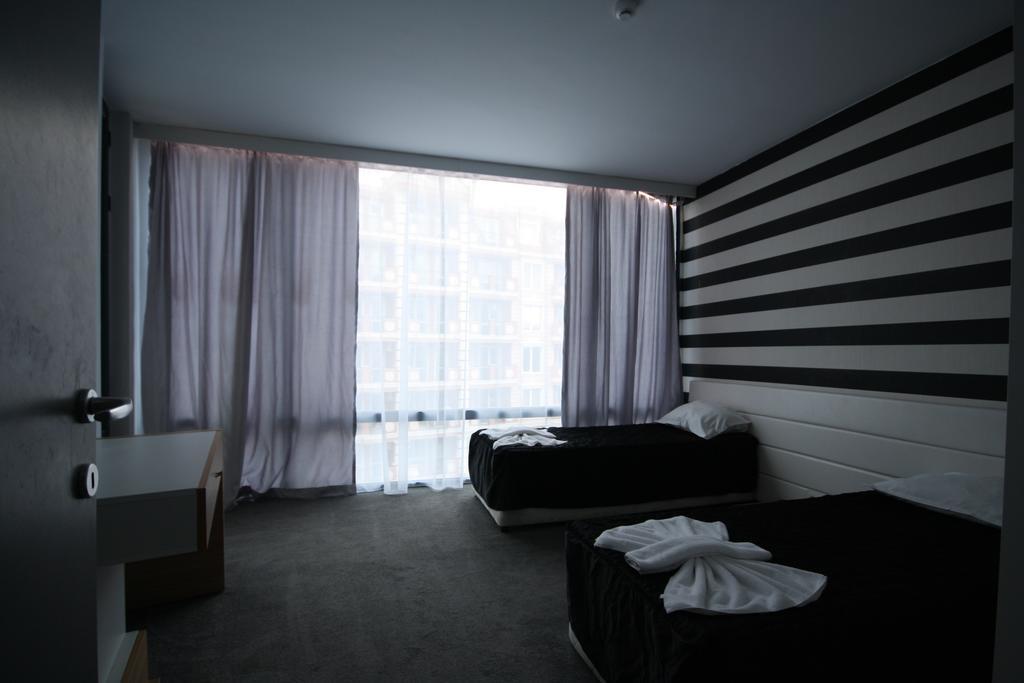 Riviera Blue Hotel Slăntjev Brjag Exteriör bild