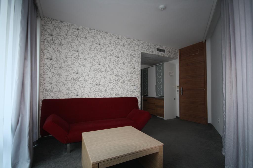 Riviera Blue Hotel Slăntjev Brjag Exteriör bild